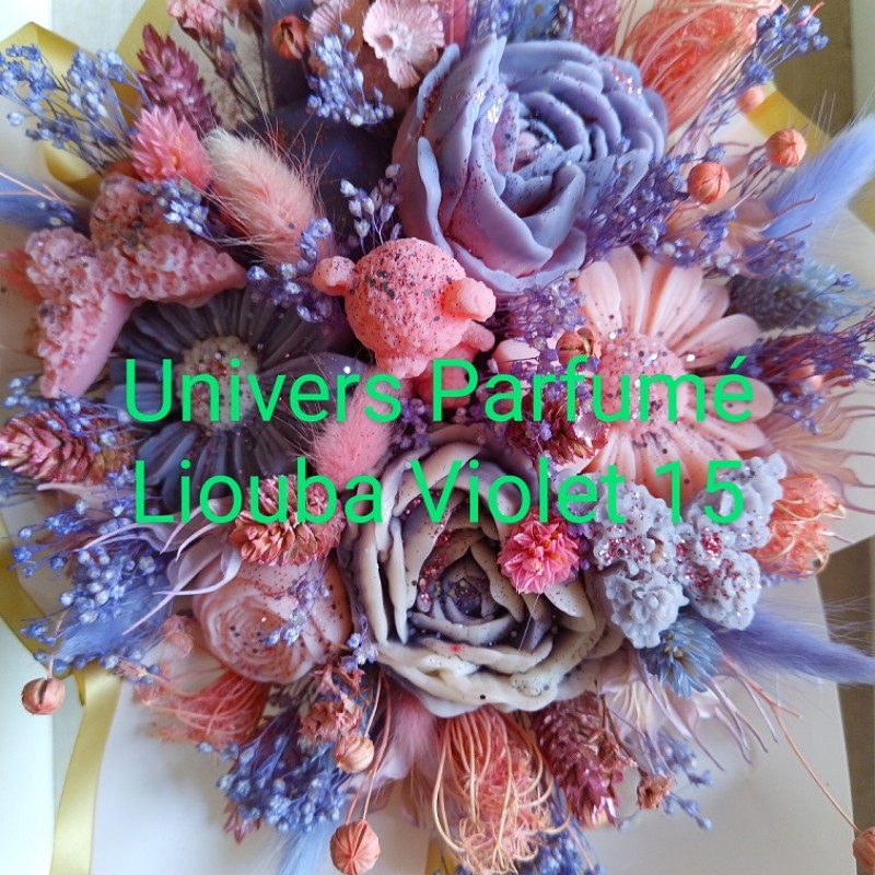 Bouquet de Fleurs de Cire Violet & Rose